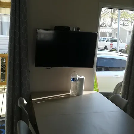 Superbe Mobil 3 F51 Parque de Campismo *