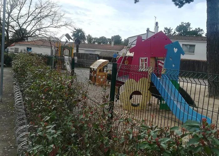 Kemping Superbe Mobil 3 F51 *